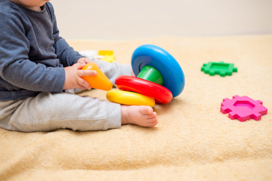 🧸 Juegos sensoriales para bebés: Cómo estimular su desarrollo mientras se divierten